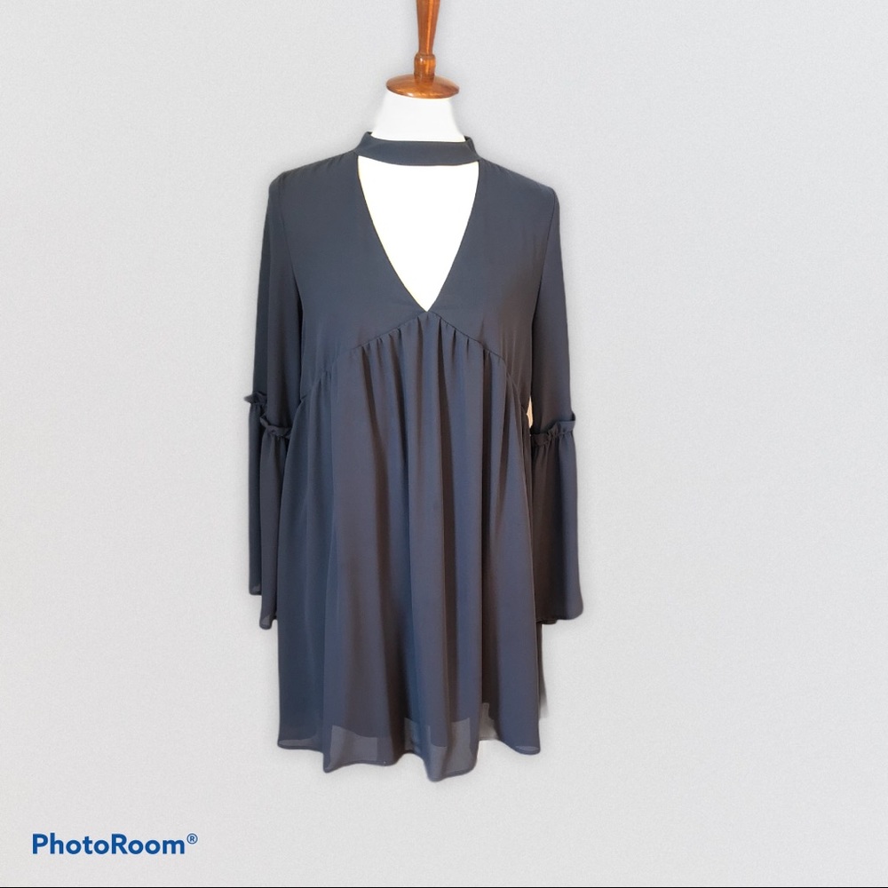 Altar’d State Bell Sleeve dress Medium